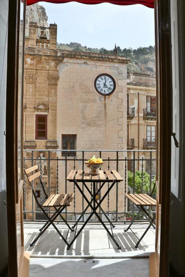Garibaldi B&B チェファル エクステリア 写真